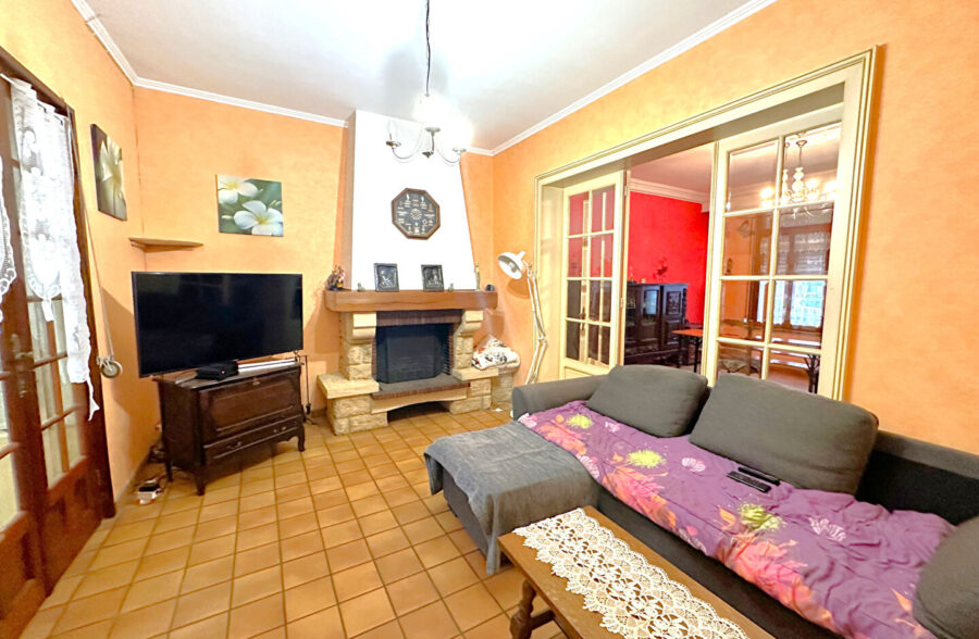 Maison de ville avec jardin – charme et confort