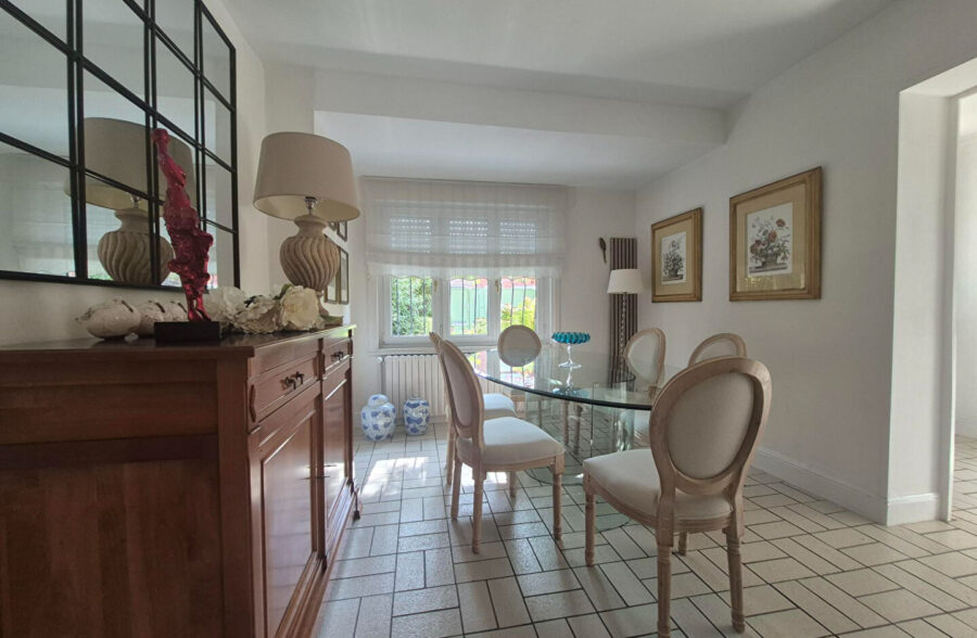 Maison Lille 5 pièce(s) 115 m2 -Jardin -Garage – Jardin 150m²