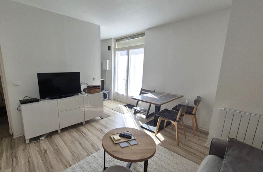 Appartement 3 pièces secteur marché
