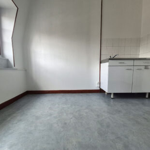 Appartement T1 centre ville Cambrai 43 m2