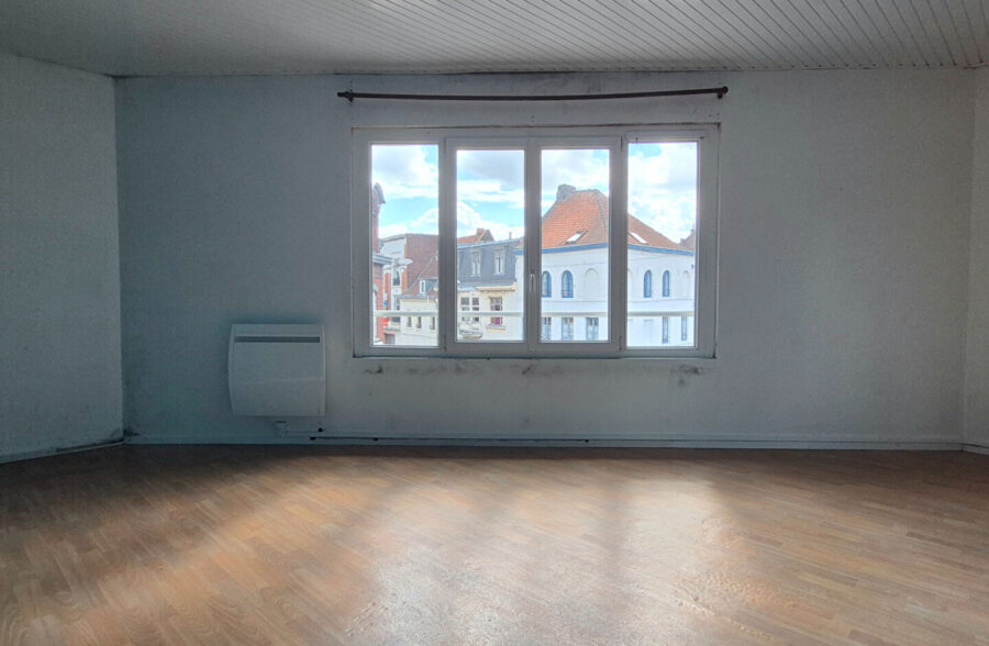 CENTRE VILLE – MAISON 3/4 CHAMBRES AVEC GARAGE