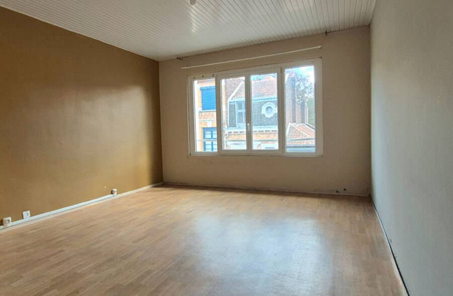 CENTRE VILLE – MAISON 3/4 CHAMBRES AVEC GARAGE