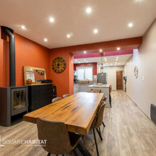 MAISON SEMI INDIVIDUELLE AVEC 3 GARAGES