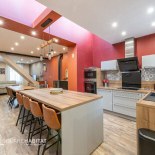 MAISON SEMI INDIVIDUELLE AVEC 3 GARAGES