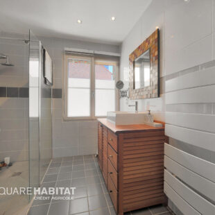Maison Allennes Les Marais 6 pièce(s) 180 m2