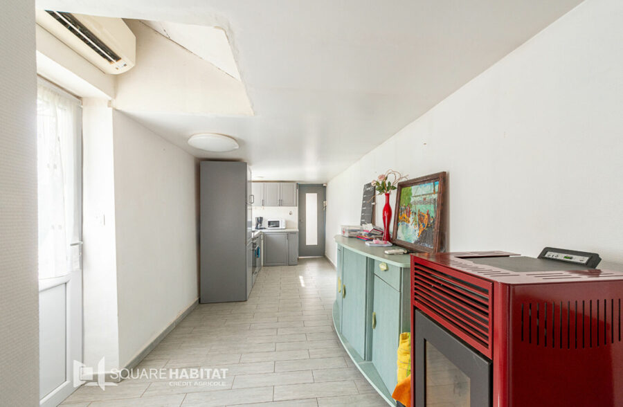 Ensemble immobilier  sur 1089 m²