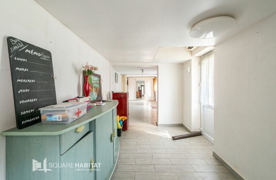 Ensemble immobilier  sur 1089 m²