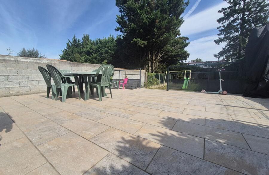 Maison semi individuel 160 m²