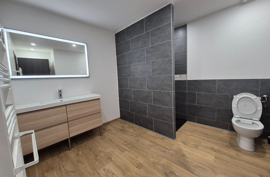 Plain pied semi individuel ,cosy, secteur exceptionnel !