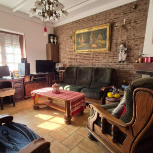 Maison semi-individuelle avec 3 chambres, jardin, garage