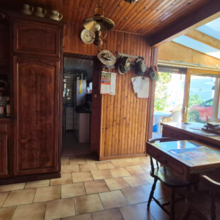 Maison semi-individuelle avec 3 chambres, jardin, garage