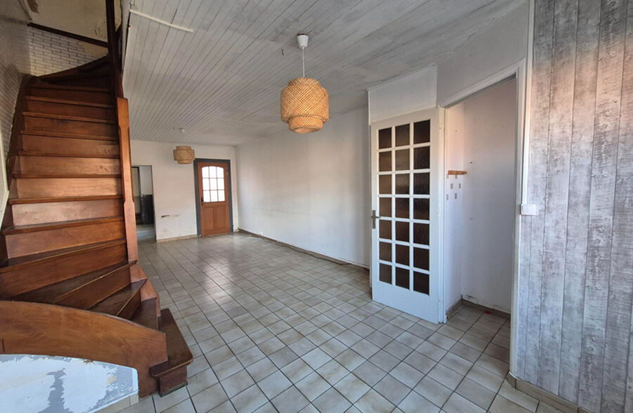 Croix, maison 92 m², 4 chambres + cour