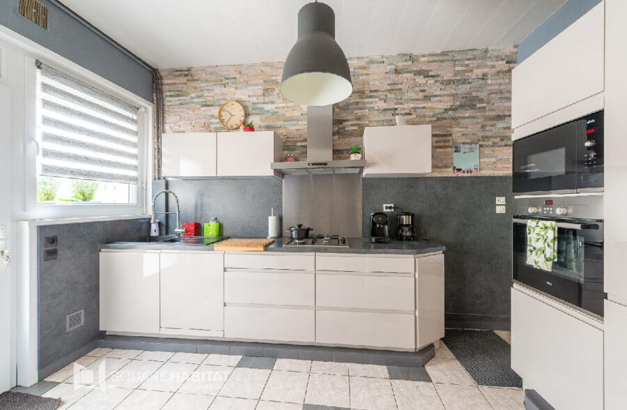 Maison  5 pièce(s) 130 m2