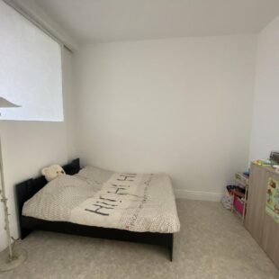 CALAIS -HYPER CENTRE