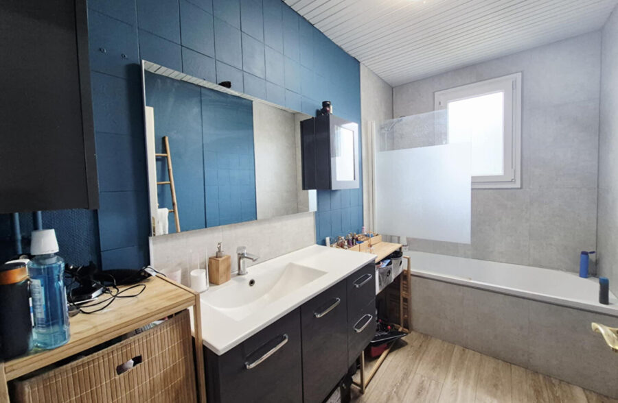 Maison individuel en plain pied 3 chambres  Sous compromis 