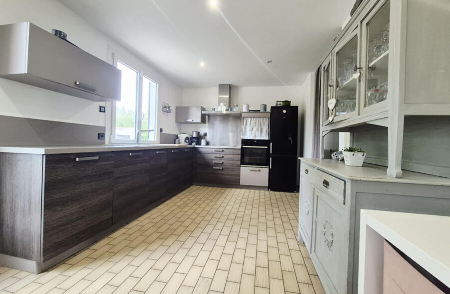 Maison individuel en plain pied 3 chambres  Sous compromis 