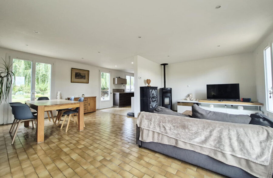Maison individuel en plain pied 3 chambres  Sous compromis 