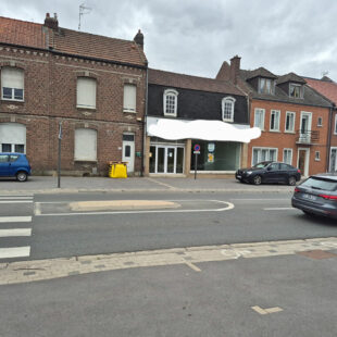 immeuble à usage professionnel sur axe passant