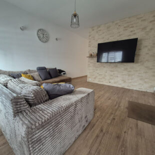 Charmante maison de ville avec grand jardin Charmante maison de ville avec grand jardin