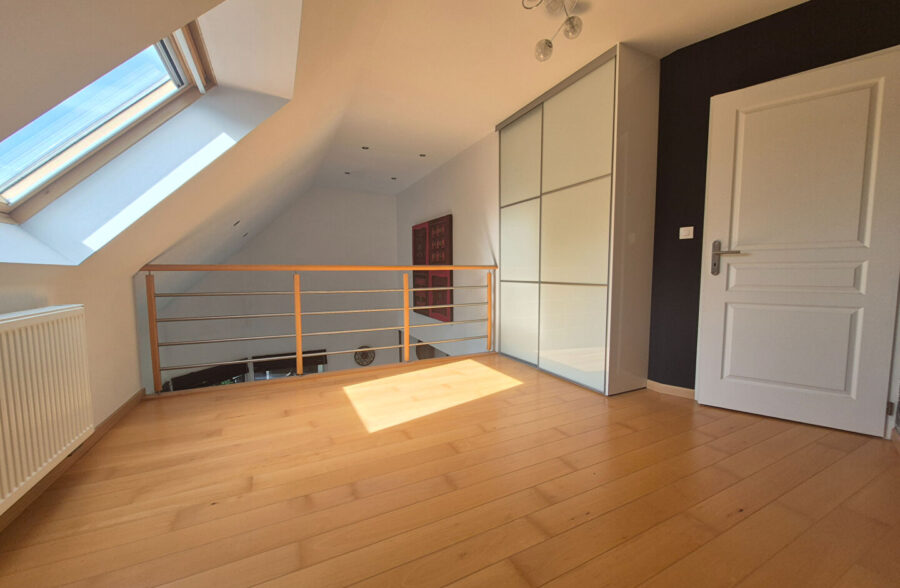 Maison Faches-thumesnil 5 pièce(s) 149 m2
