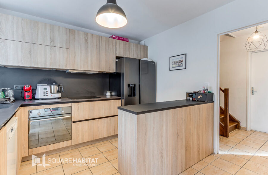 Maison Perenchies 4 pièce(s) 98 m2  Sous compromis  Maison Perenchies 4 pièce(s) 98 m2  Sous compromis