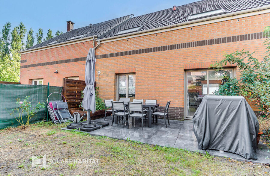 Maison Perenchies 4 pièce(s) 98 m2  Sous compromis  Maison Perenchies 4 pièce(s) 98 m2  Sous compromis