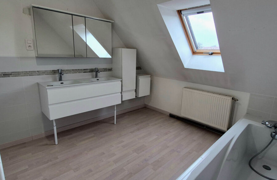 Maison Vendin Les Bethune  5 pièce(s) 145 m2