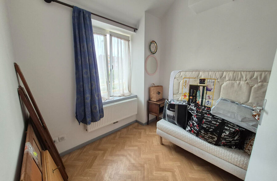 LILLE WAZEMMES: Maison entièrement rénovée 2 chambres