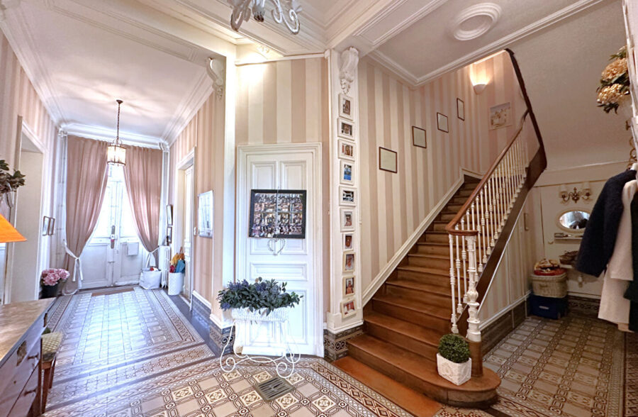 Bien d’exception de 350m² habitables