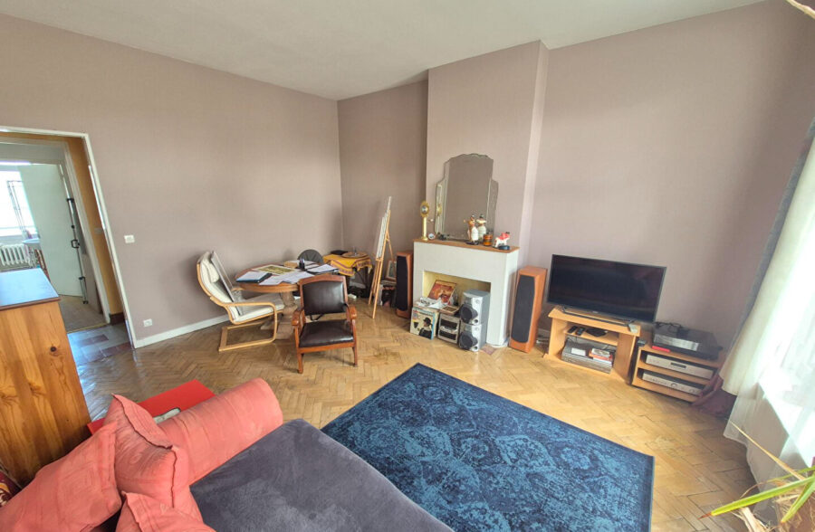 Secteur GAMBETTA – T2  de 66,86 m² avec cave ,possibilité achat garage en supplément Secteur GAMBETTA – T2  de 66,86 m² avec cave ,possibilité achat garage en supplément