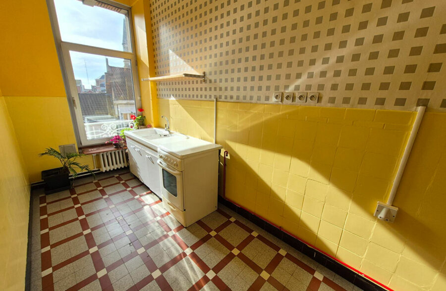 Secteur GAMBETTA – T2  de 66,86 m² avec cave possibilité achat garage en supplément