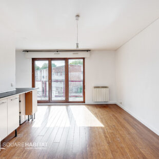 Vauban – Stations: T2 avec  grand balcon