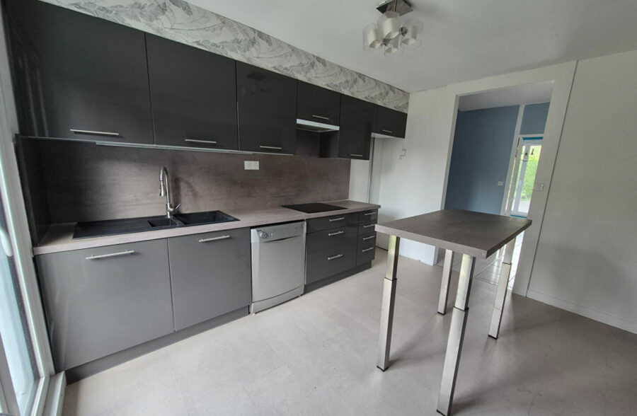 Semi plain pied sur Salome