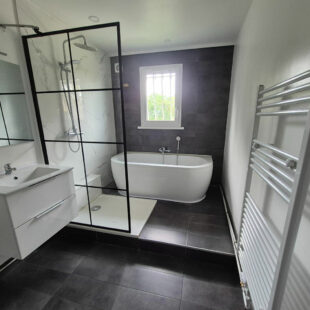 Semi plain pied sur Salome