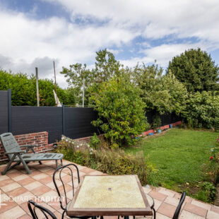 Grande maison de famille, jardin, garage et 4 chambres