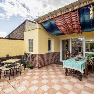 Grande maison de famille, jardin, garage et 4 chambres