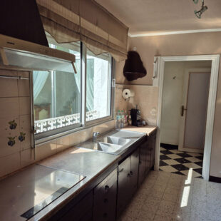 Maison de ville avec jardin et garage, beaux volumes !