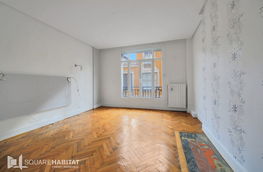 APPARTEMENT HAUSSMANNIEN EN CENTRE VILLE