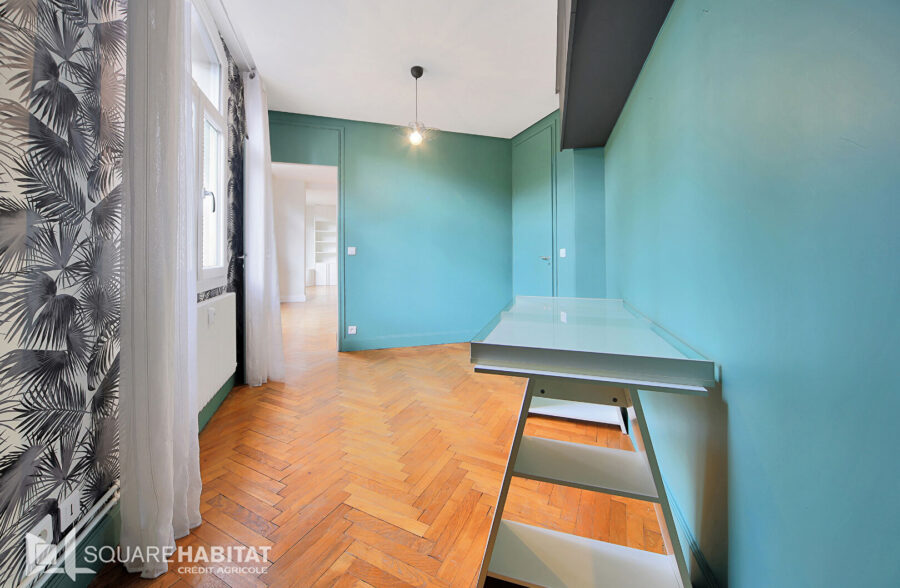 APPARTEMENT HAUSSMANNIEN EN CENTRE VILLE