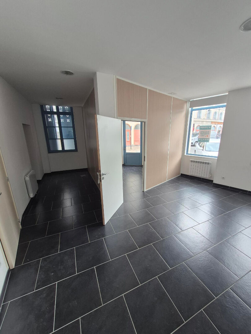 Local commercial Douai 1 pièce(s) 51 m2