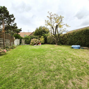 Charmante maison 1930 semi-individuelle avec garage et grand jardin ! &nbsp;Sous compromis&nbsp;