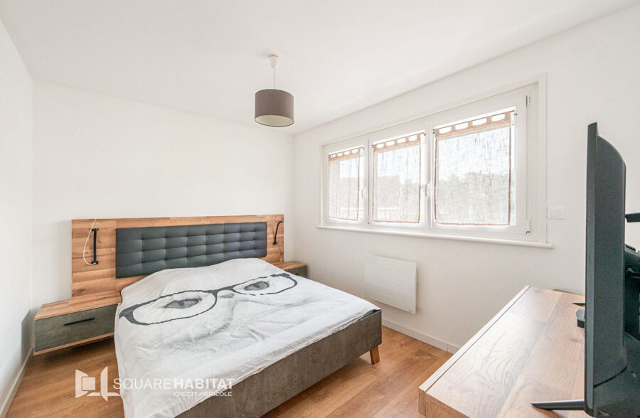 MAISON SEMIN-INDIVIDUELLE AVEC GARAGE  Sous compromis 