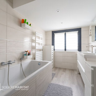 Maison Cuincy 6 pièce(s) 123 m2