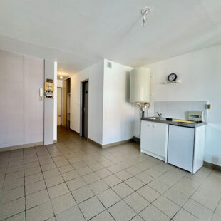 Appartement Famars 1 pièce(s) 25 m2