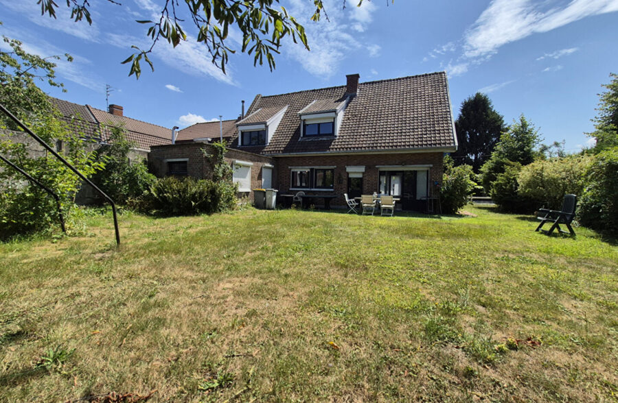Sublime maison de 122m² à rénover sans vis à vis