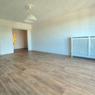 APPARTEMENT DE TYPE 4 + GARAGE EN HYPER CENTRE