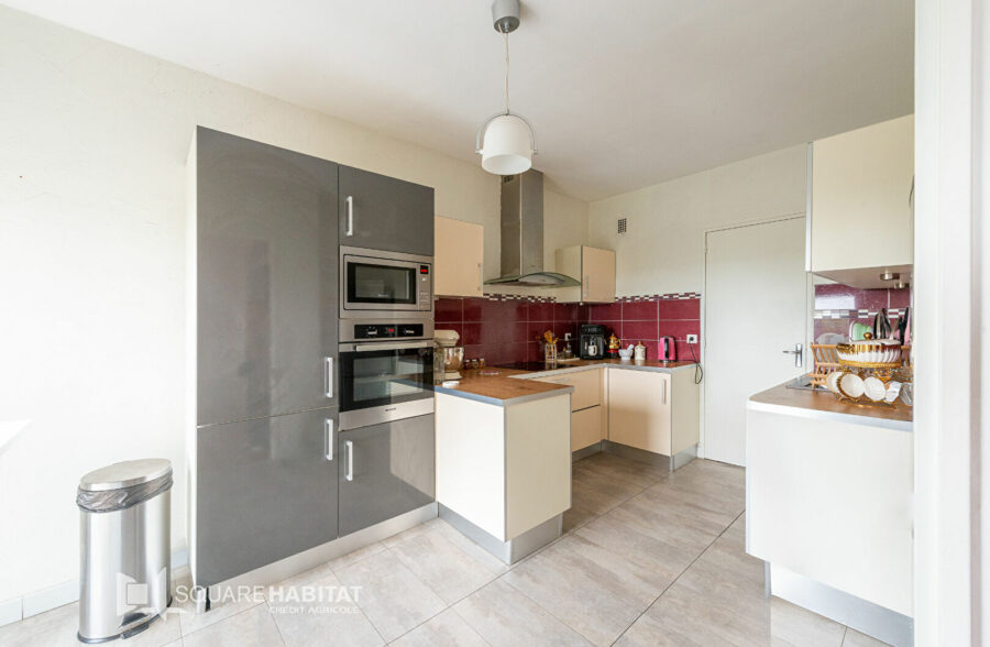 Appartement  3 pièce(s) 77 m2