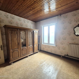 Maison à travaux – 3 Chambres – Grand garage