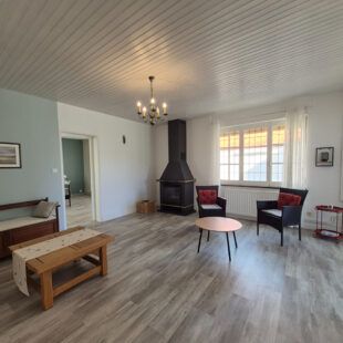 Fermette individuelle à Rumegies 4 chambres, garages et grand jardin