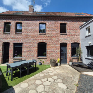 Maison  6 pièce(s) 147 m2